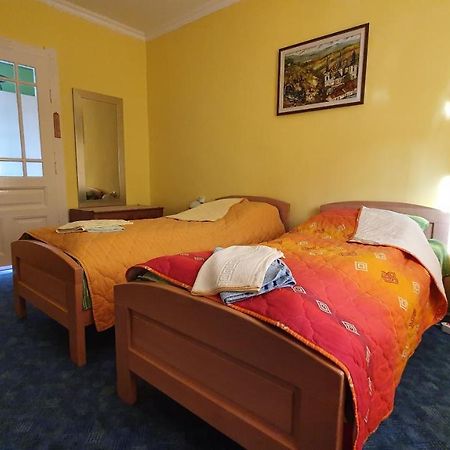 Apartment Roxana Нови-Сад Экстерьер фото
